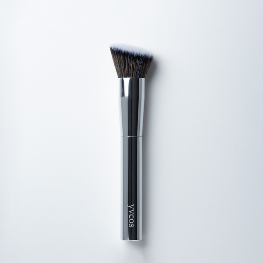 Yv BRUSH 07