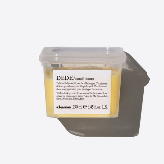 75548_ESSENTIAL_HAIRCARE_DEDE_Conditioner_250ml_Davines_ac35aa99-1efa-48fb-a1ea-a07dd7b5154b_2000x-1.jpg