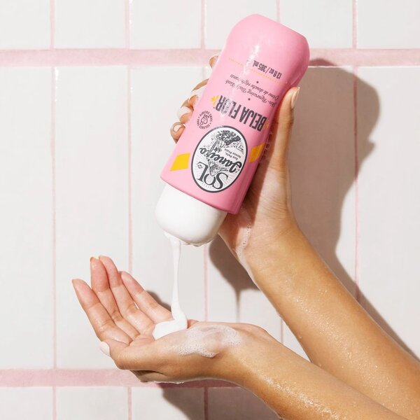 Beija_Flor_Renewing_Body_Wash_Sol_de_Janeiro_2