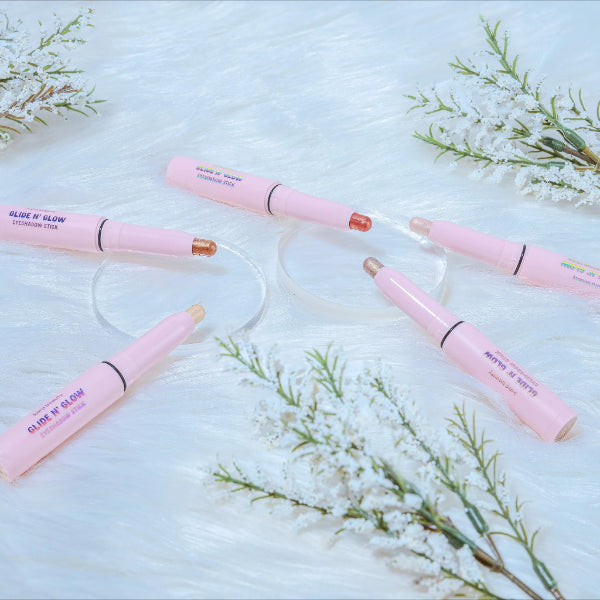 Kara Beauty Glide 'N go Eyeshadow Stick