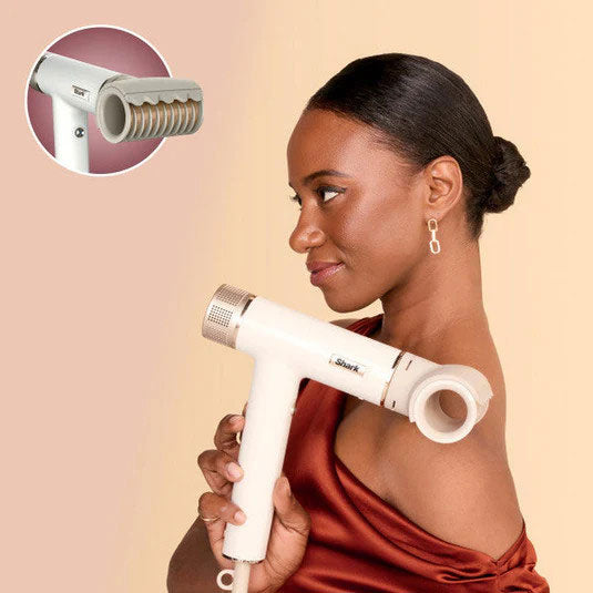 SHARK SPEED STYLE FINISHER & HIGH VELOCITY DRYER HD331. Maissi Beauty Shop 06